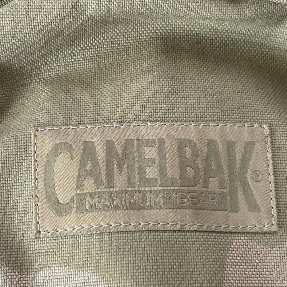 CamelBak Hydration Backpack Tan Camo One Size Omega 3.0L 100oz MOLLE Hiking - Picture 2 of 12